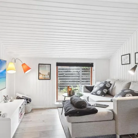 Tatil Evi Tjarven - 300m From The Sea In Ne Jutland By Interhome Sæby